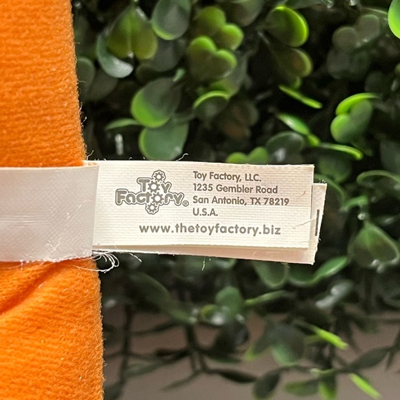 Sam Plush - Picture 3 of 3